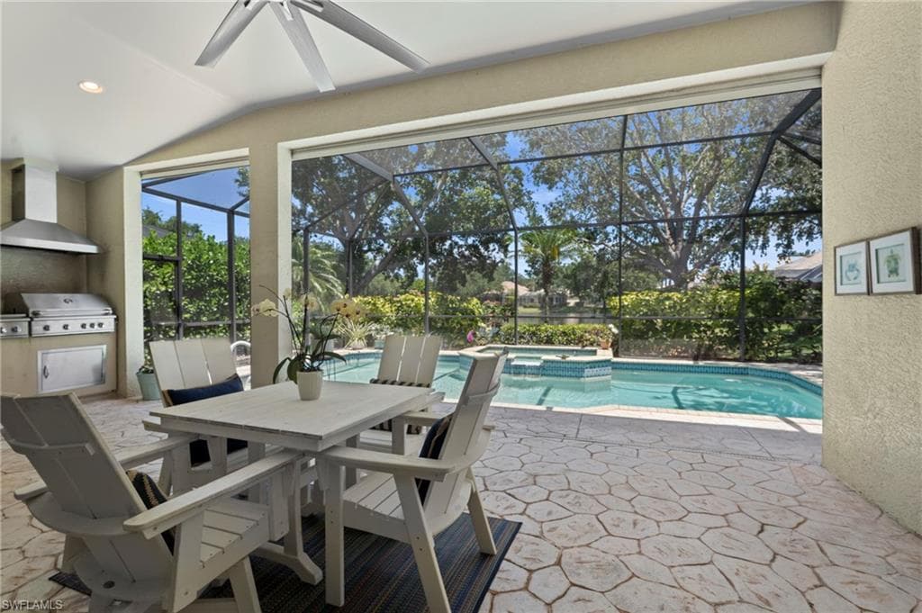 1958 Dory Ct, Naples, FL 34109-32