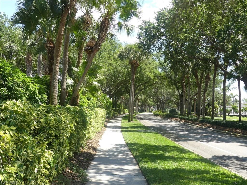 1958 Dory Ct, Naples, FL 34109-44