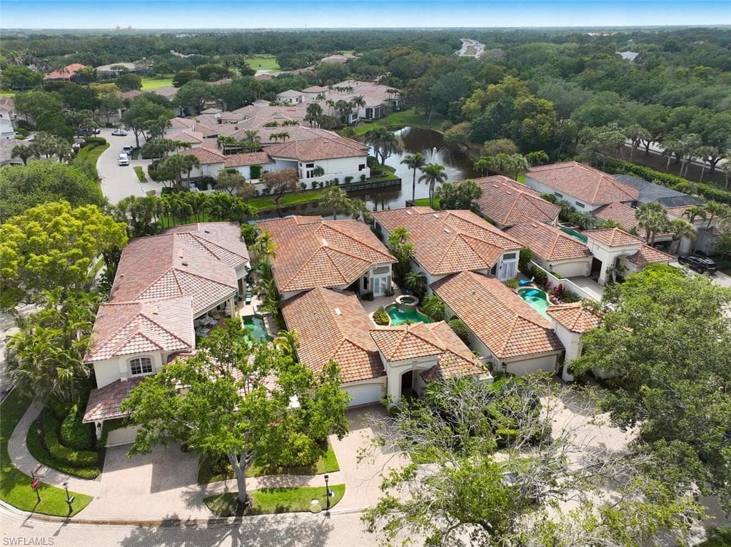 1268 Grand Isle Ct, Naples, FL 34108-28