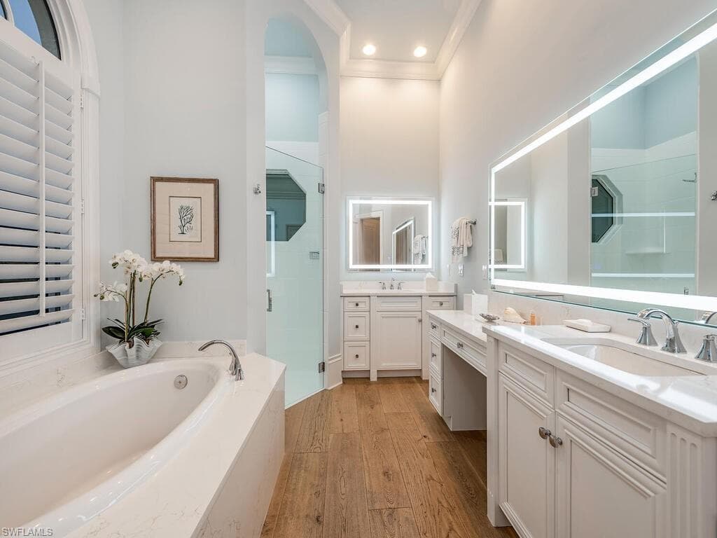 2618 Trillium Way, Naples, FL 34105-15