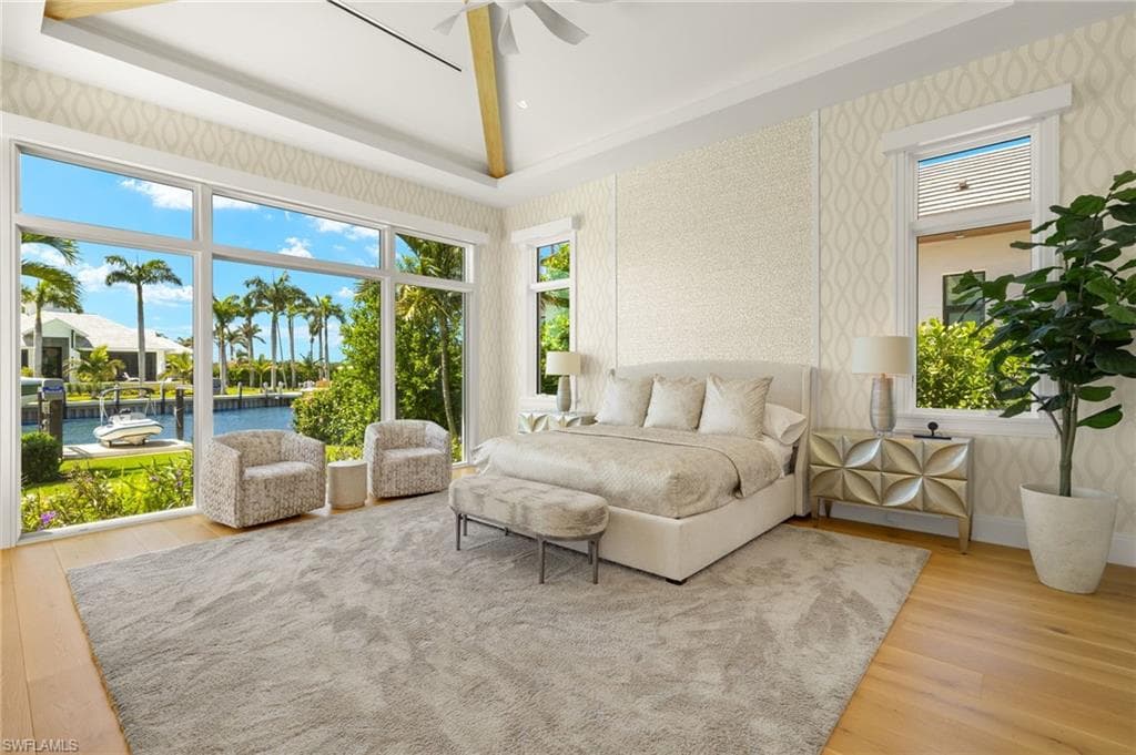 2500 Tarpon Rd, Naples, FL 34102-23