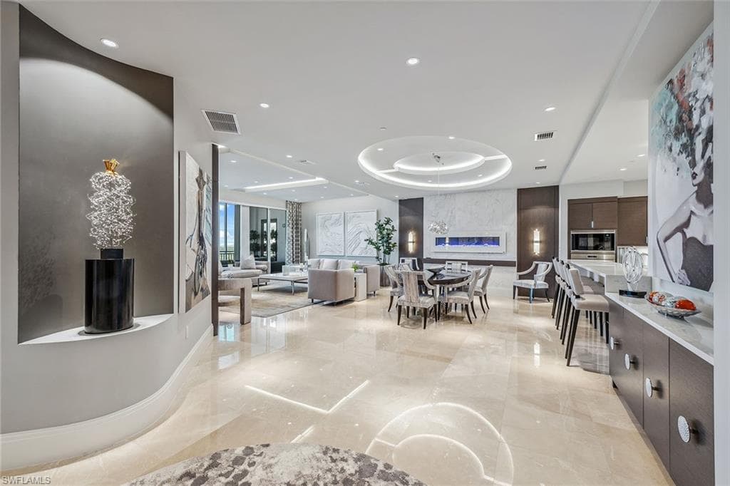 Virtual Tour