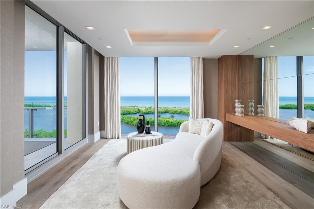 6897 Grenadier Blvd 1602, Naples, FL 34108-8