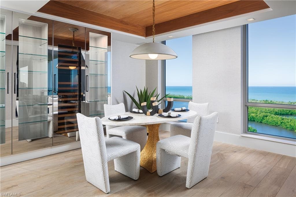6897 Grenadier Blvd 1602, Naples, FL 34108-2