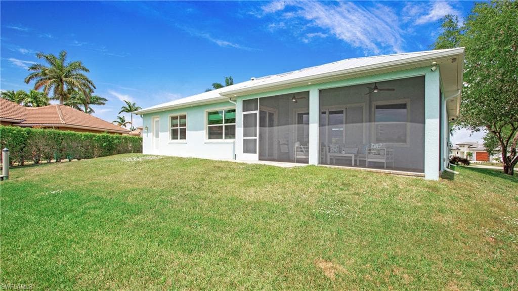 162 Windward Cay, Naples, FL 34114-28