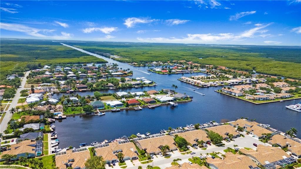 162 Windward Cay, Naples, FL 34114-31