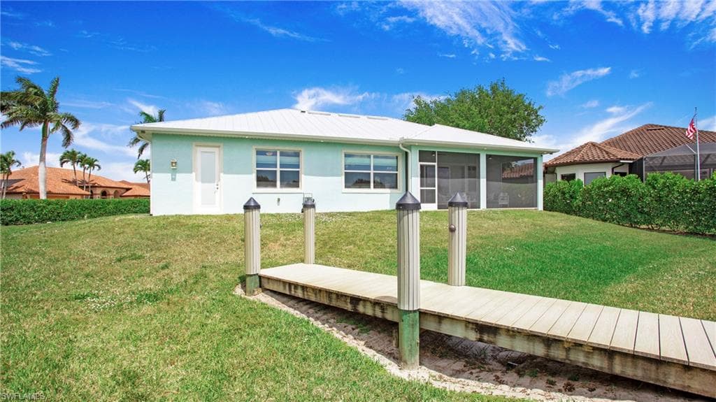 162 Windward Cay, Naples, FL 34114-34