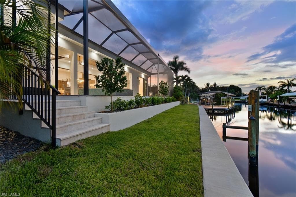 127 56th Ter, Cape Coral, FL 33914-8