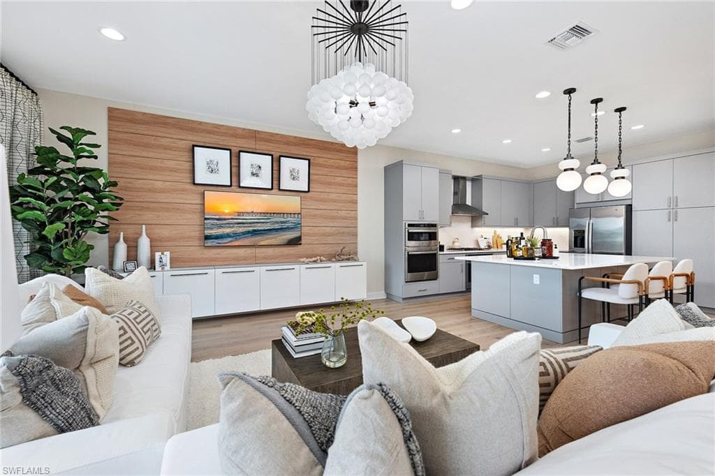 /property-images/225035947-2.jpg