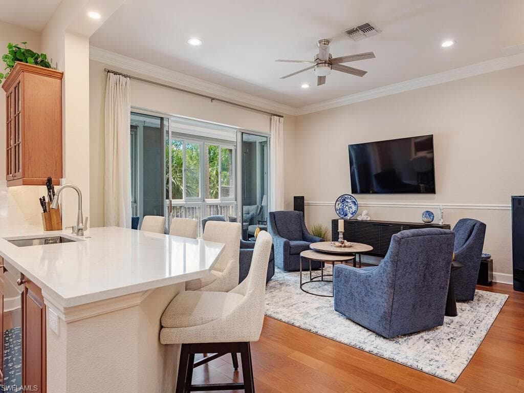 /property-images/225038820-2.jpg