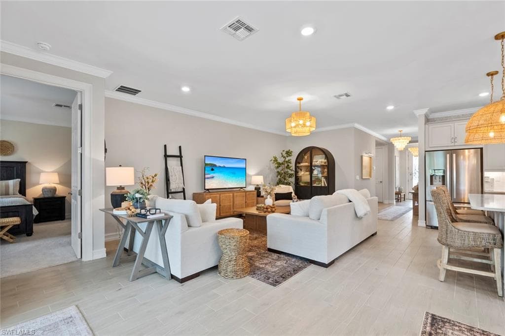 496 Polihale Way, Naples, FL 34114-16