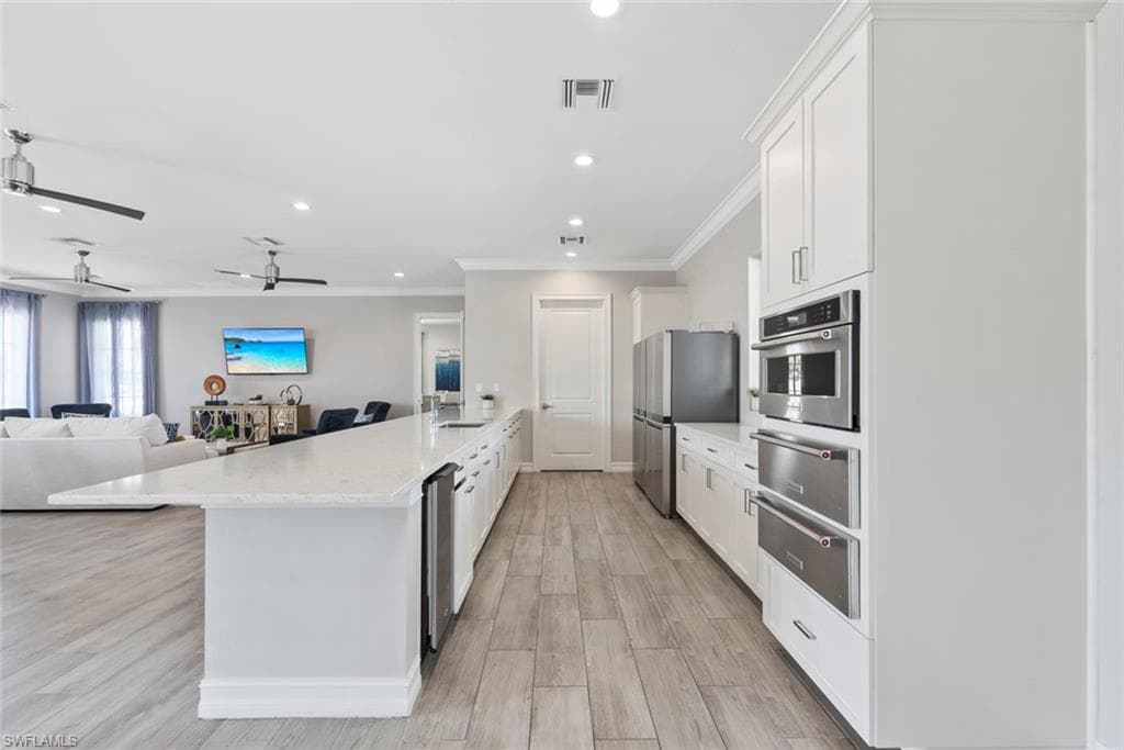 496 Polihale Way, Naples, FL 34114-32