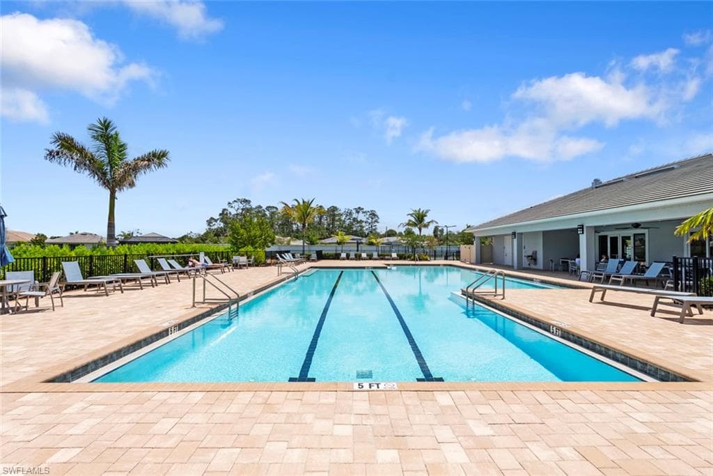 496 Polihale Way, Naples, FL 34114-38