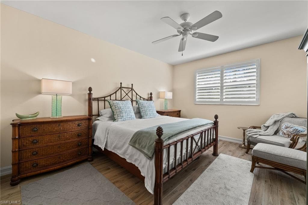 770 Tarpon Cove Dr 702, Naples, FL 34110-11