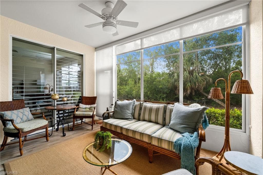 770 Tarpon Cove Dr 702, Naples, FL 34110-21