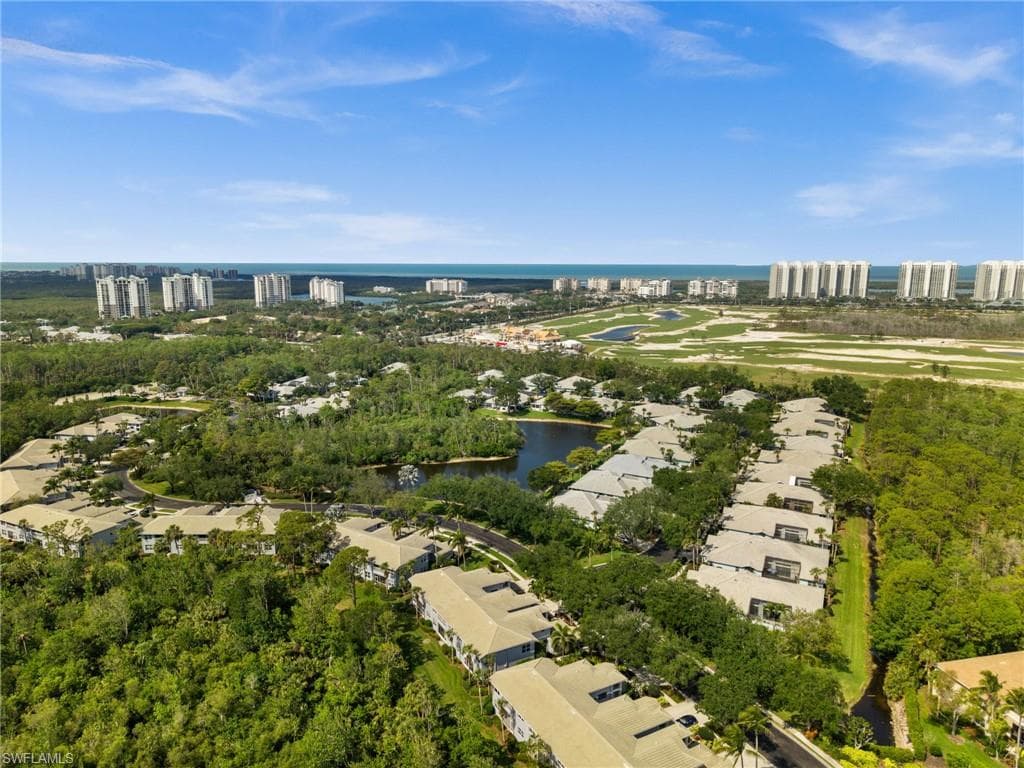 770 Tarpon Cove Dr 702, Naples, FL 34110-27