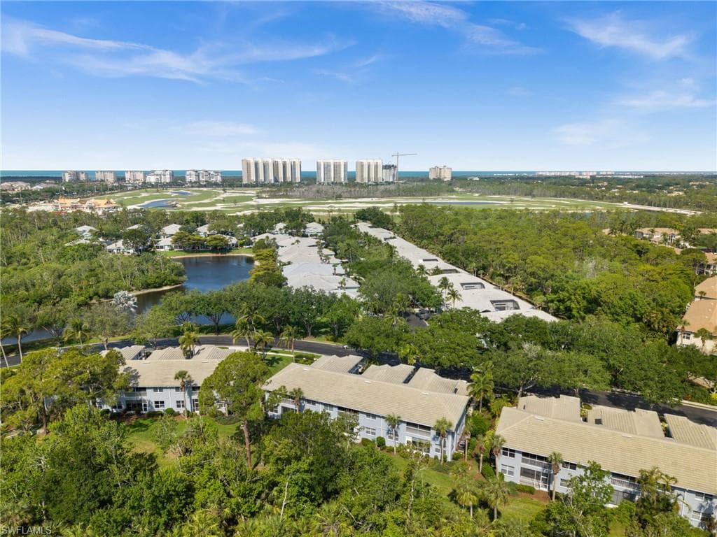 770 Tarpon Cove Dr 702, Naples, FL 34110-28