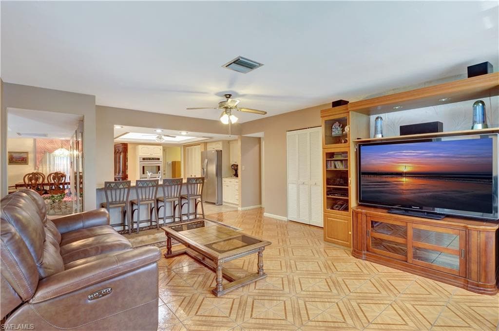 310 Lake Ave, Lehigh Acres, FL 33936-19
