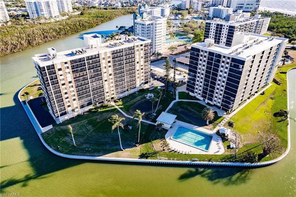 /property-images/225039846-2.jpg