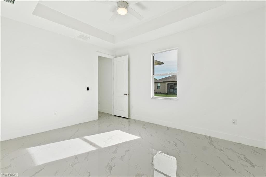 2518 Park Rd, Lehigh Acres, FL 33971-9
