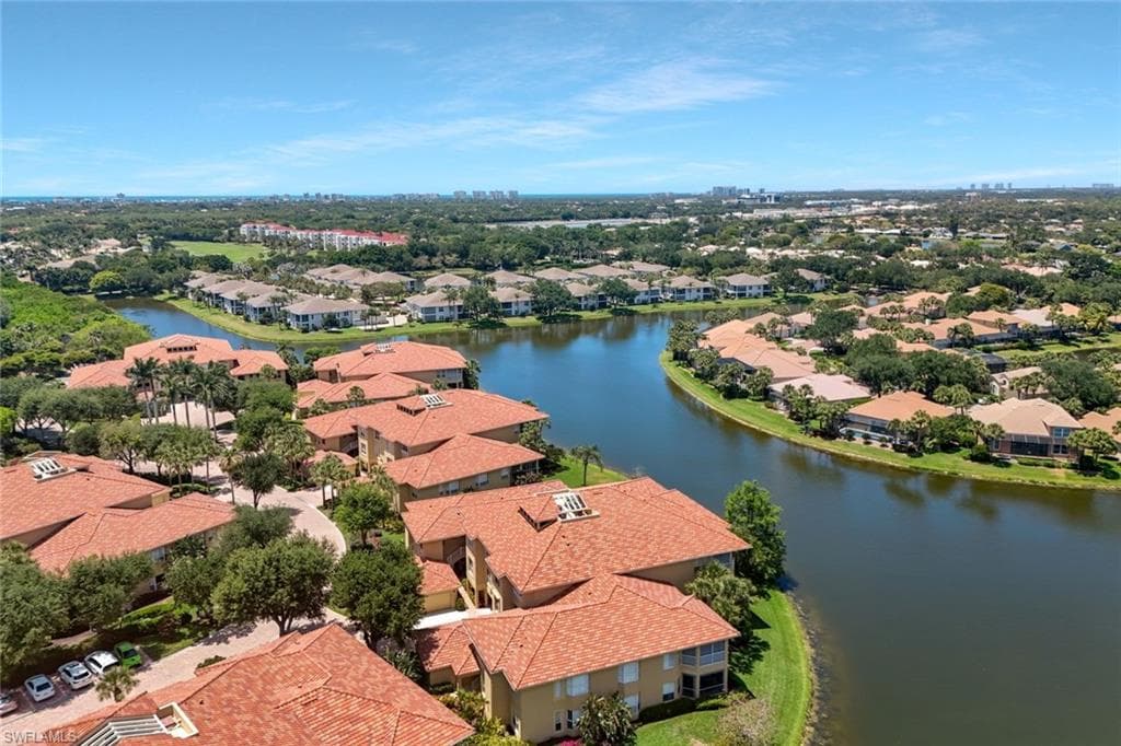 1855 Les Chateaux Blvd 5-201, Naples, FL 34109-35