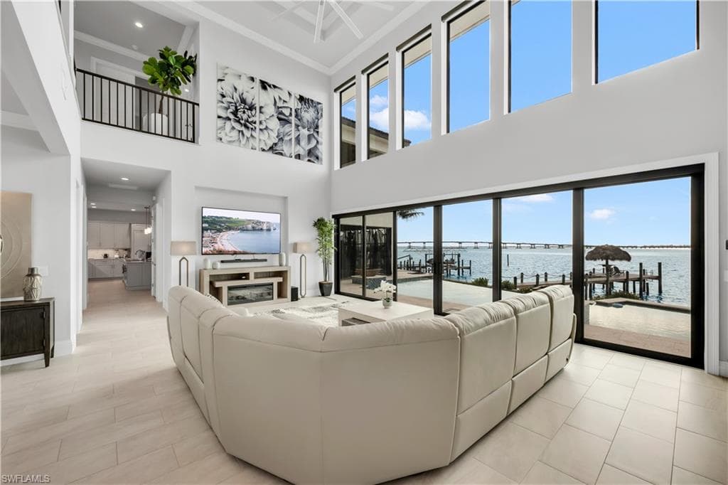 3924 Riverside Dr, Fort Myers, FL 33901-12