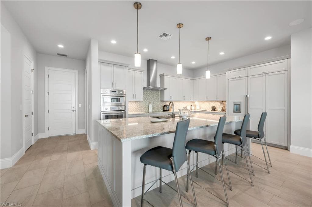 3924 Riverside Dr, Fort Myers, FL 33901-14