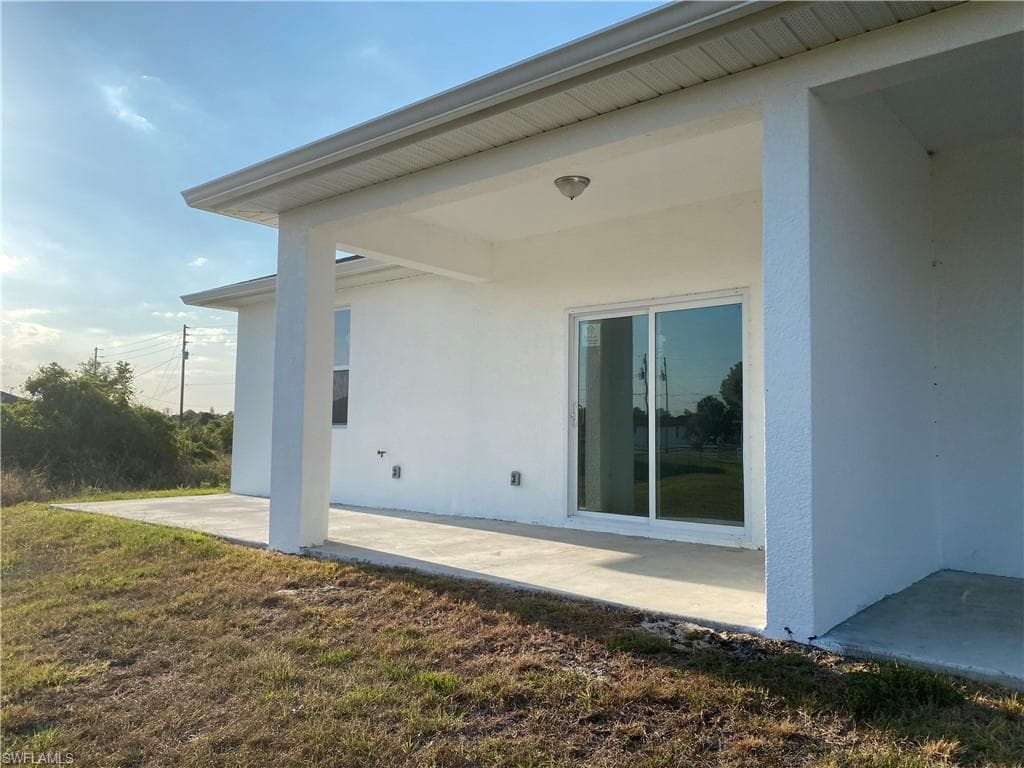 5253-5255 Centennial Blvd, Lehigh Acres, FL 33971-11