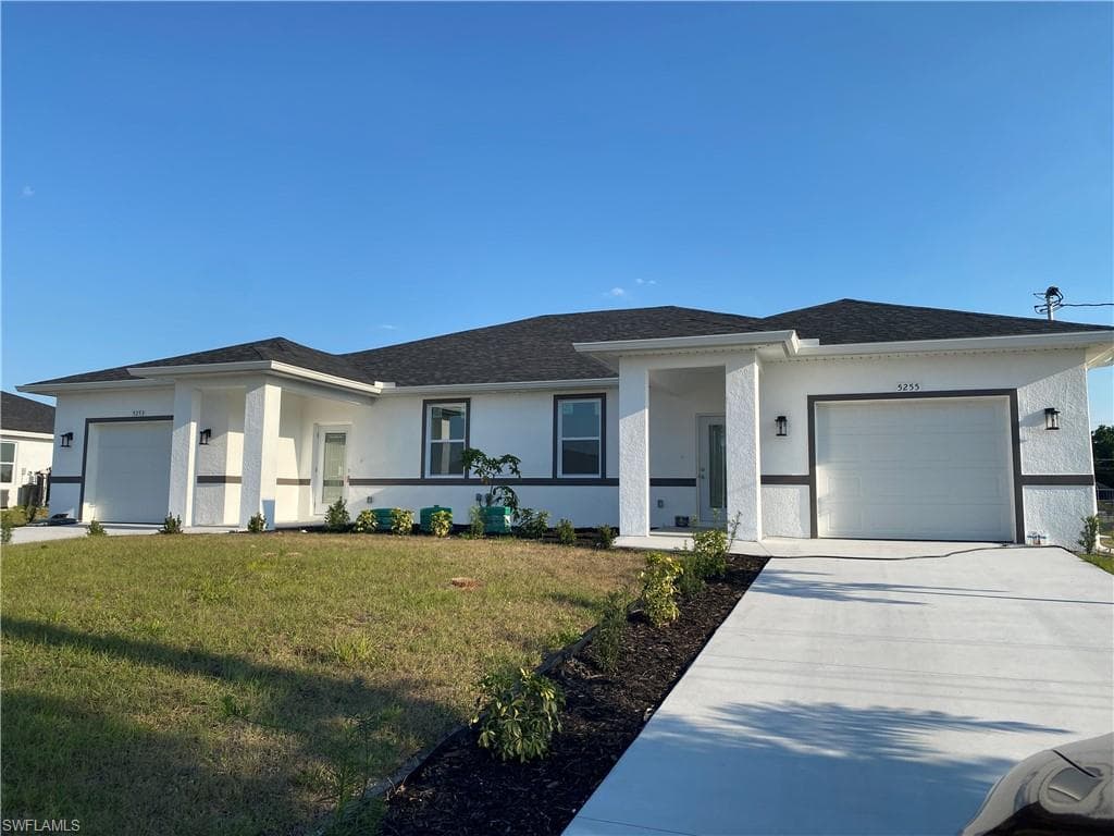 5253-5255 Centennial Blvd, Lehigh Acres, FL 33971-2