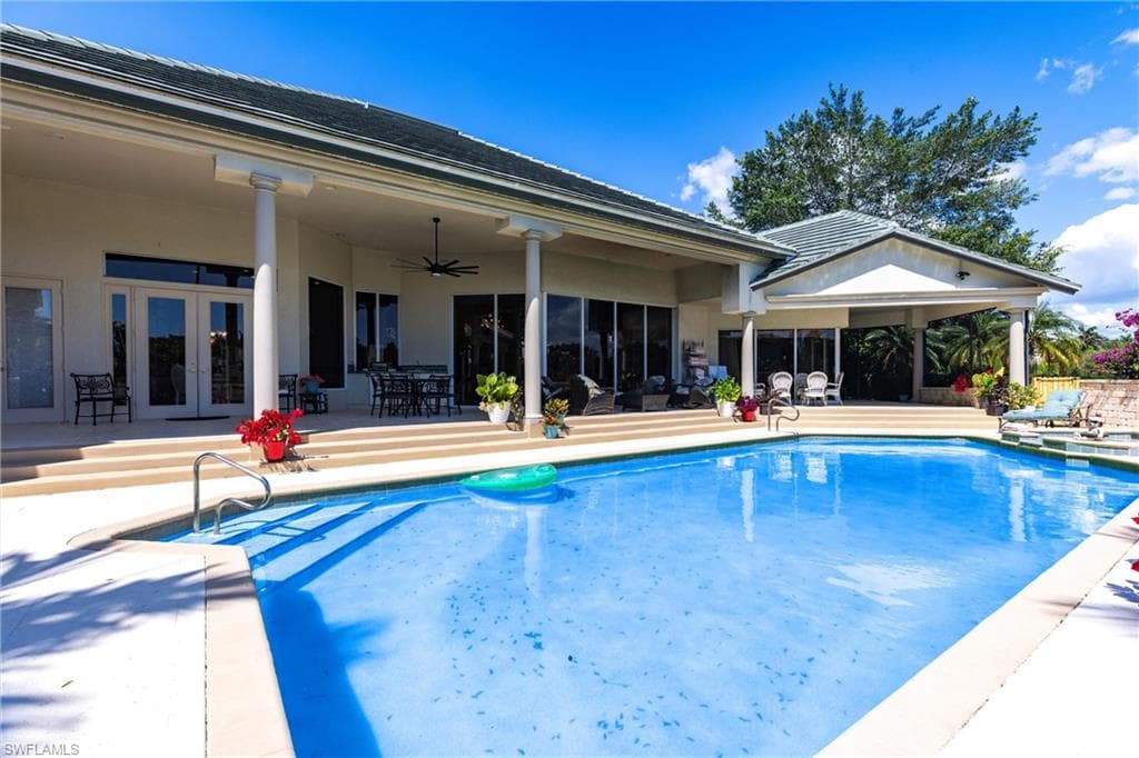2339 Alexander Palm Dr, Naples, FL 34105-10