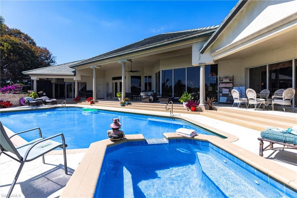 2339 Alexander Palm Dr, Naples, FL 34105-11