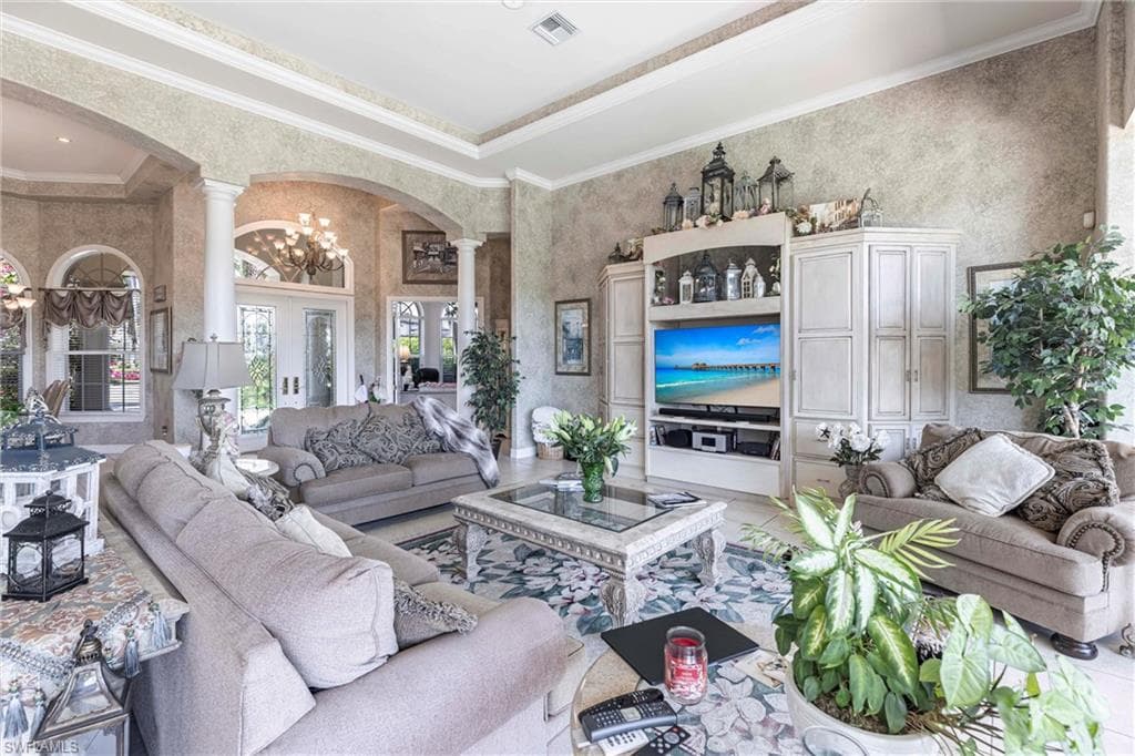 2339 Alexander Palm Dr, Naples, FL 34105-22
