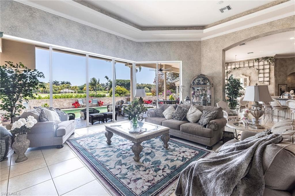 2339 Alexander Palm Dr, Naples, FL 34105-24