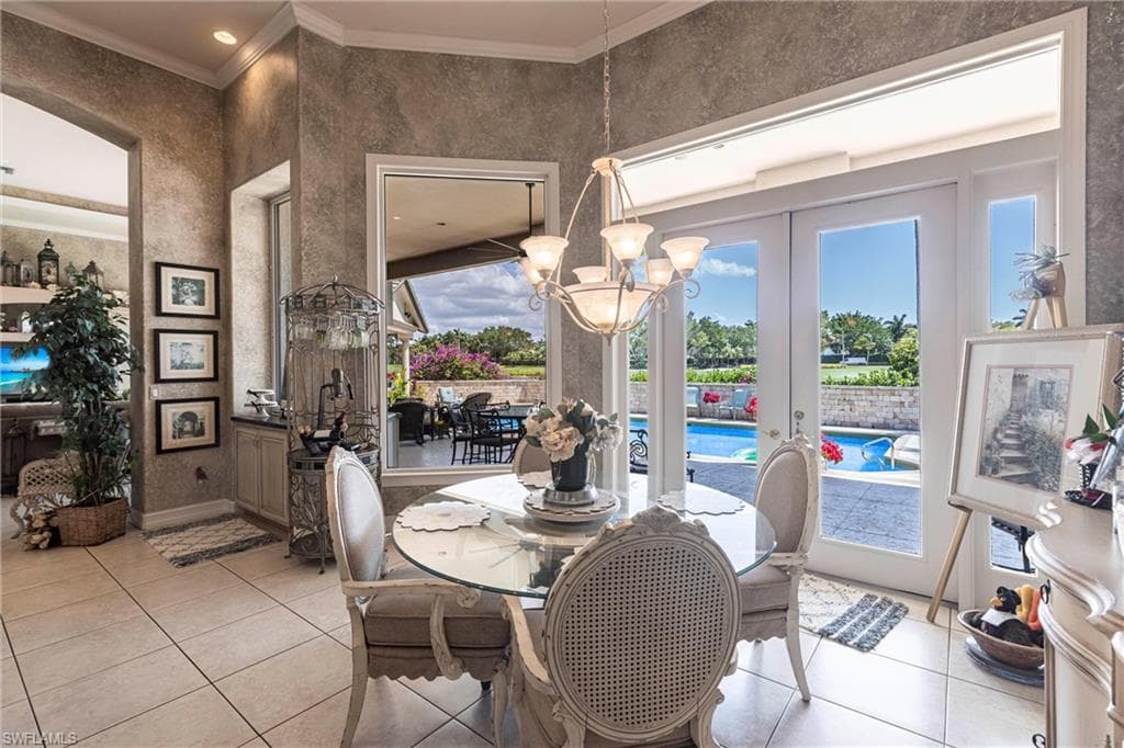 2339 Alexander Palm Dr, Naples, FL 34105-25