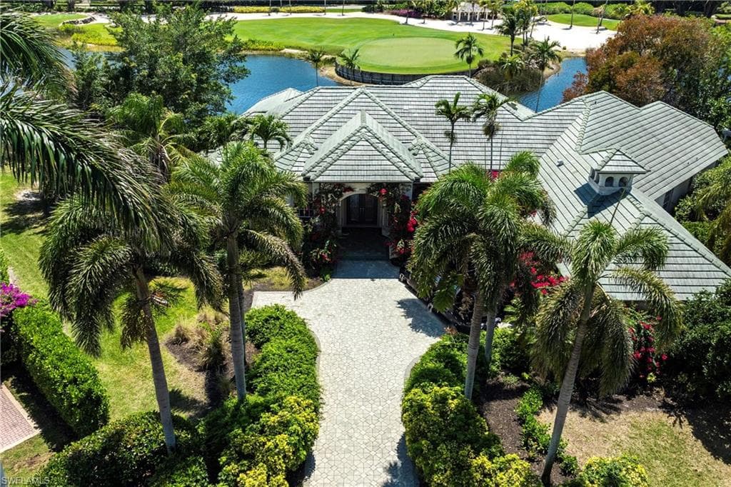 2339 Alexander Palm Dr, Naples, FL 34105-3