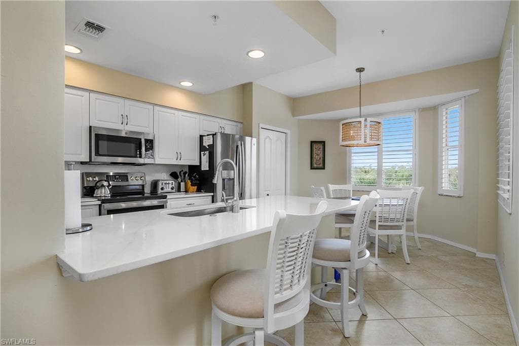 /property-images/225044084-2.jpg