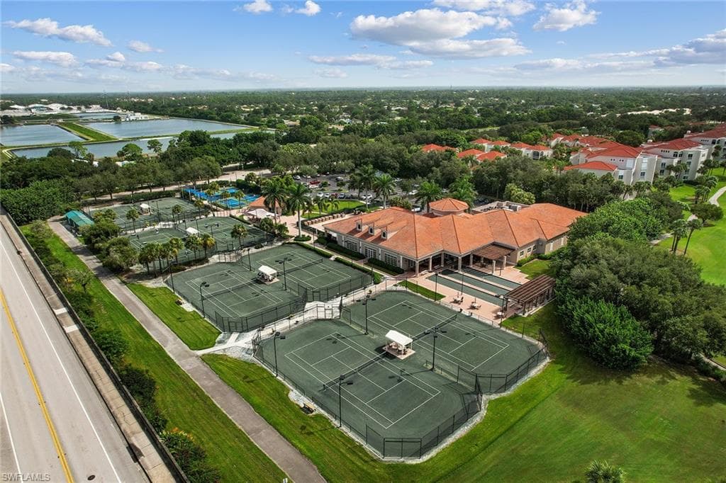 8824 Ventura Way, Naples, FL 34109-30