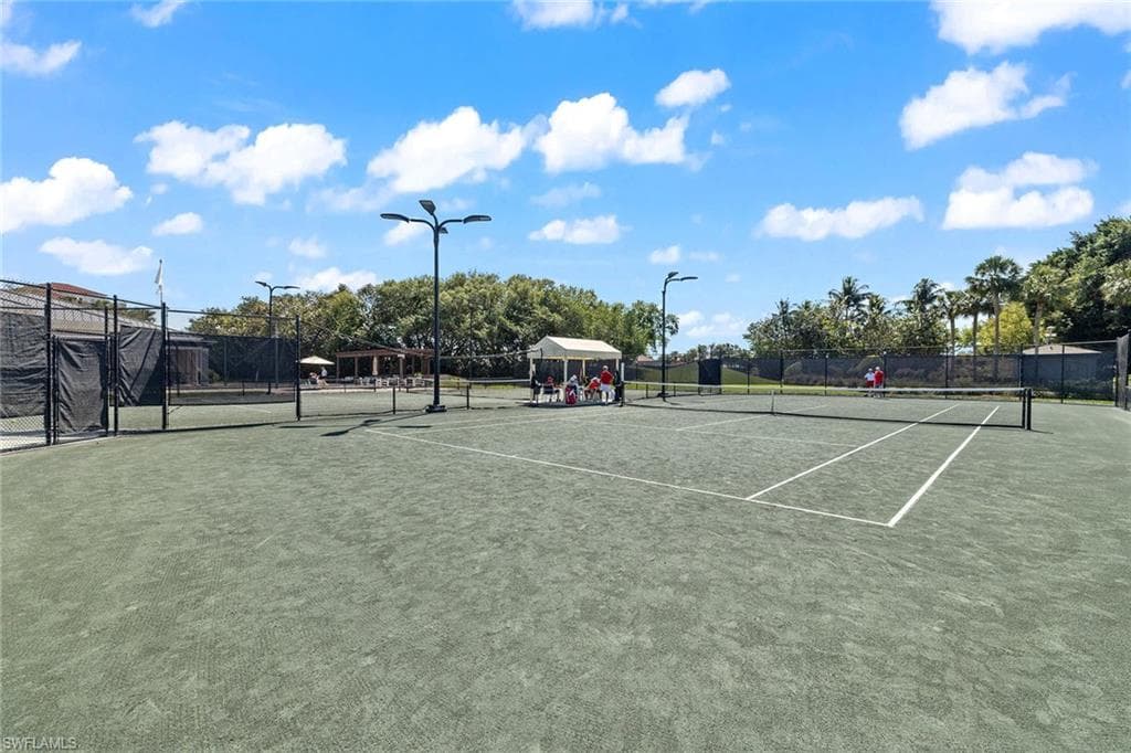 8824 Ventura Way, Naples, FL 34109-34
