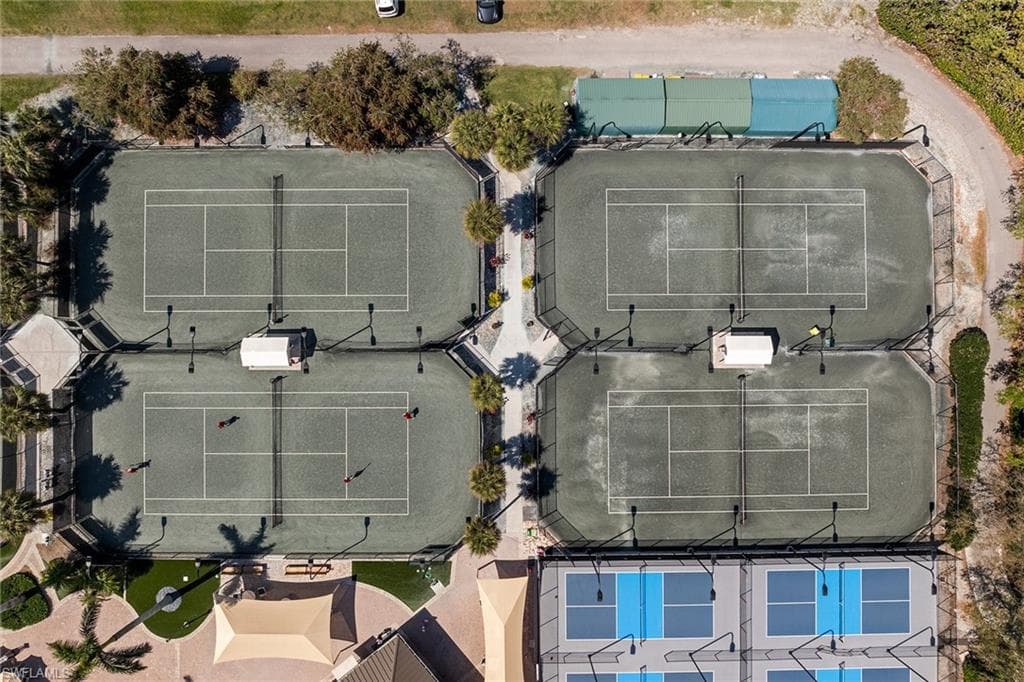 8824 Ventura Way, Naples, FL 34109-39