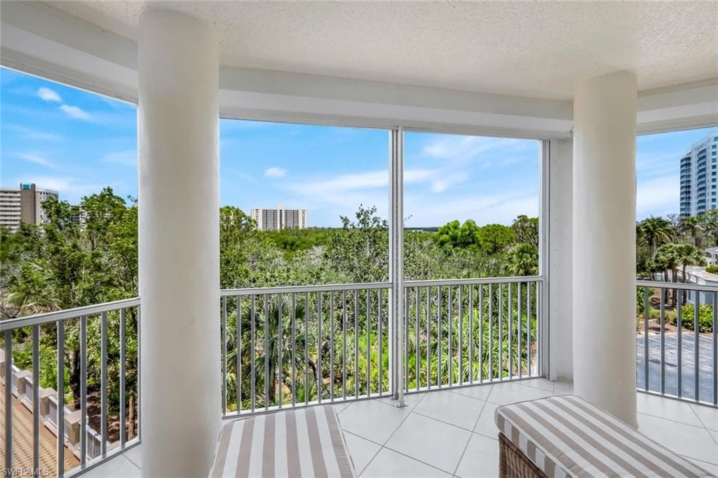 /property-images/225046306-2.jpg