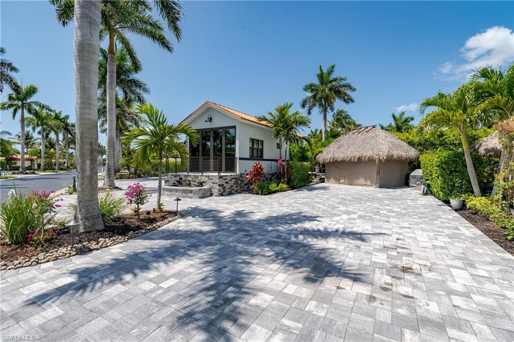 /property-images/225046359-2.jpg