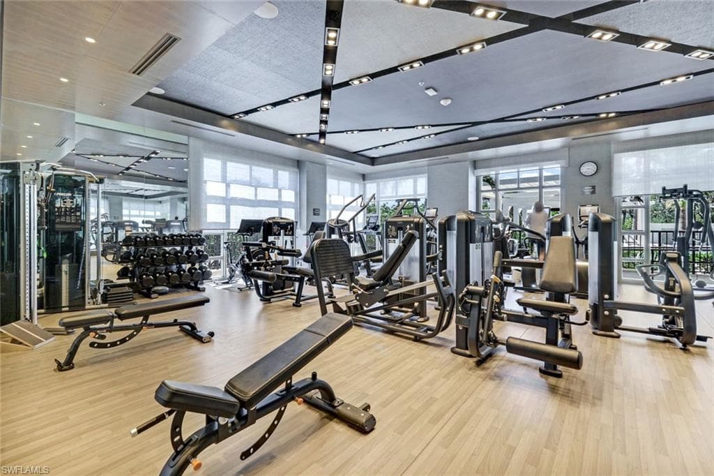 6897 Grenadier Blvd 601, Naples, FL 34108-45