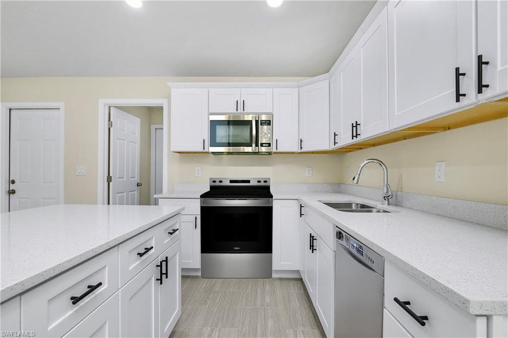 /property-images/225047906-2.jpg