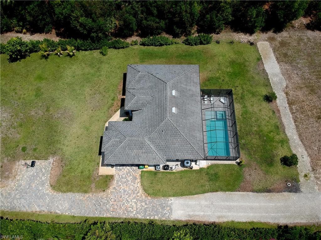 /property-images/225049271-2.jpg