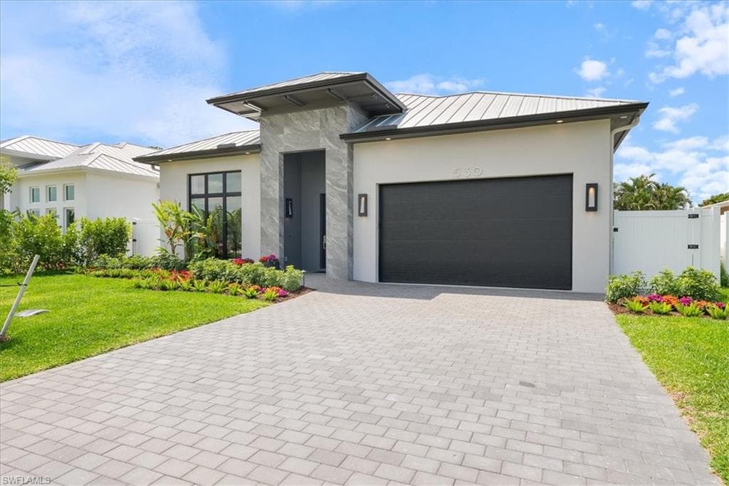 /property-images/225049964-2.jpg