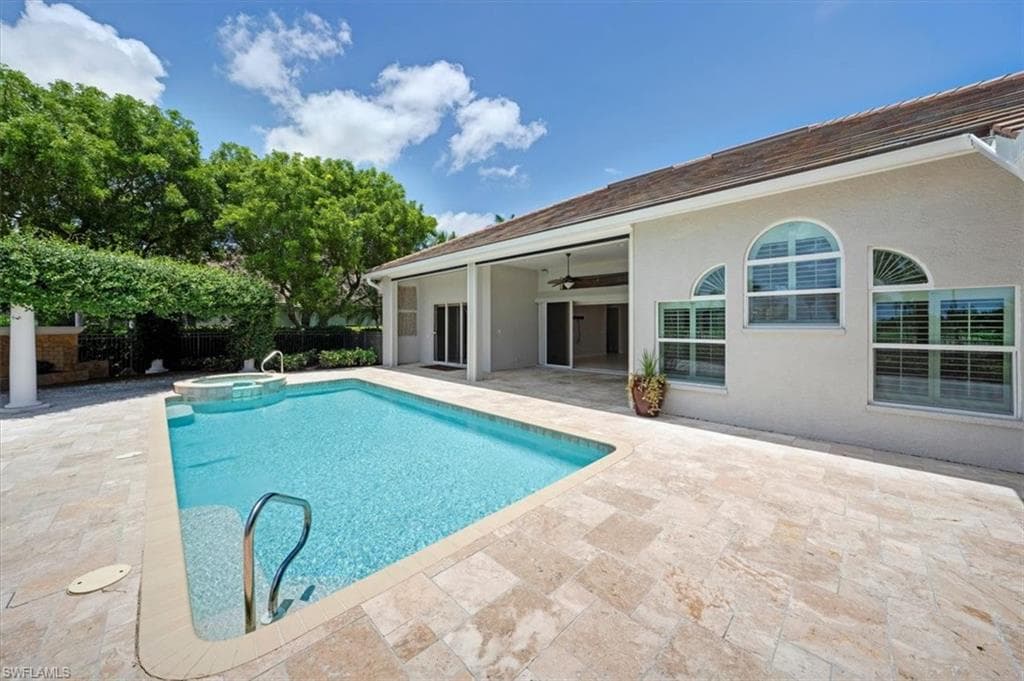 2366 Alexander Palm Dr, Naples, FL 34105-23