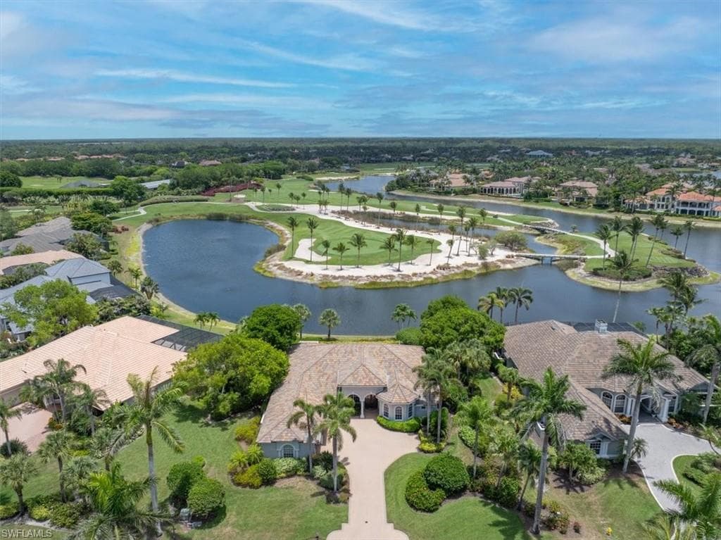 2366 Alexander Palm Dr, Naples, FL 34105-26