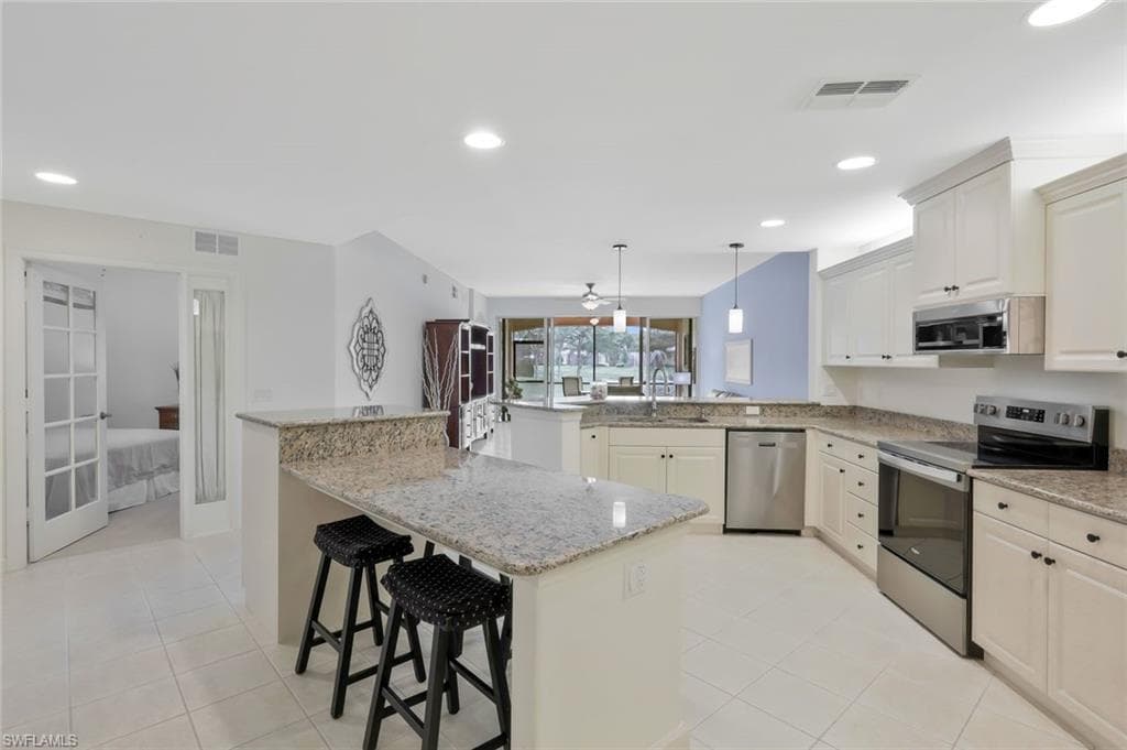 /property-images/225051518-2.jpg