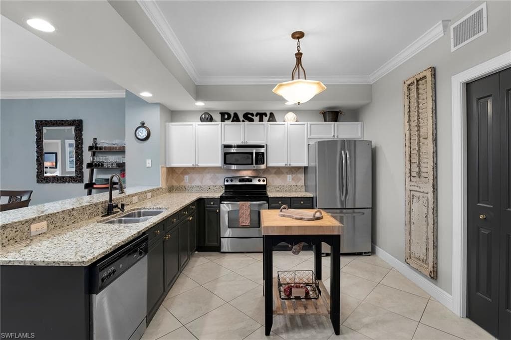 /property-images/225052910-2.jpg