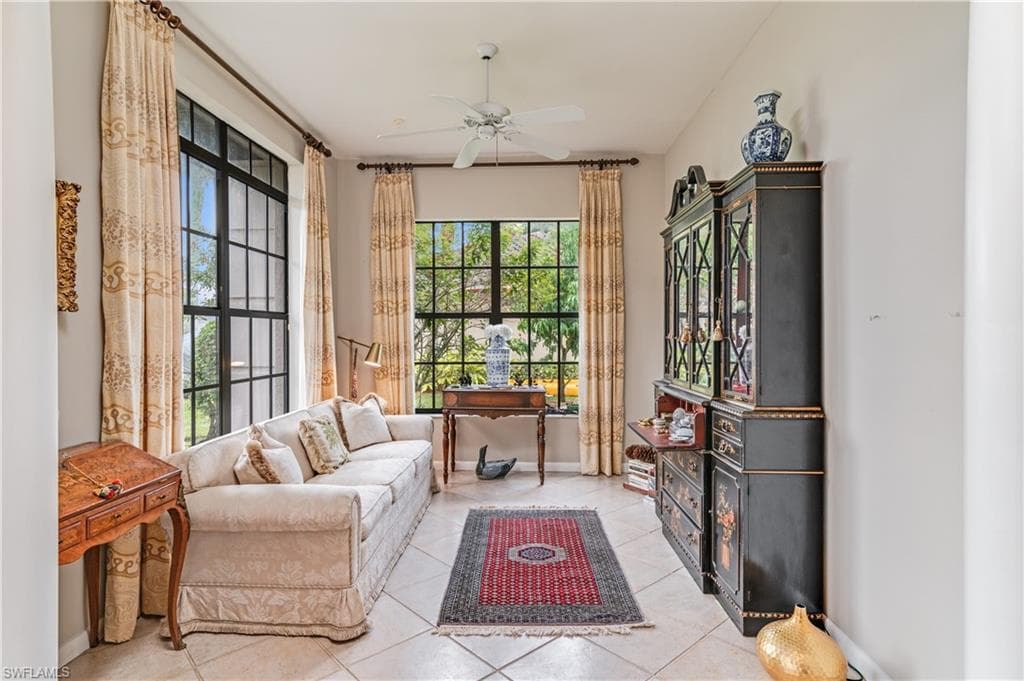 171 Cays Dr, Naples, FL 34114-14